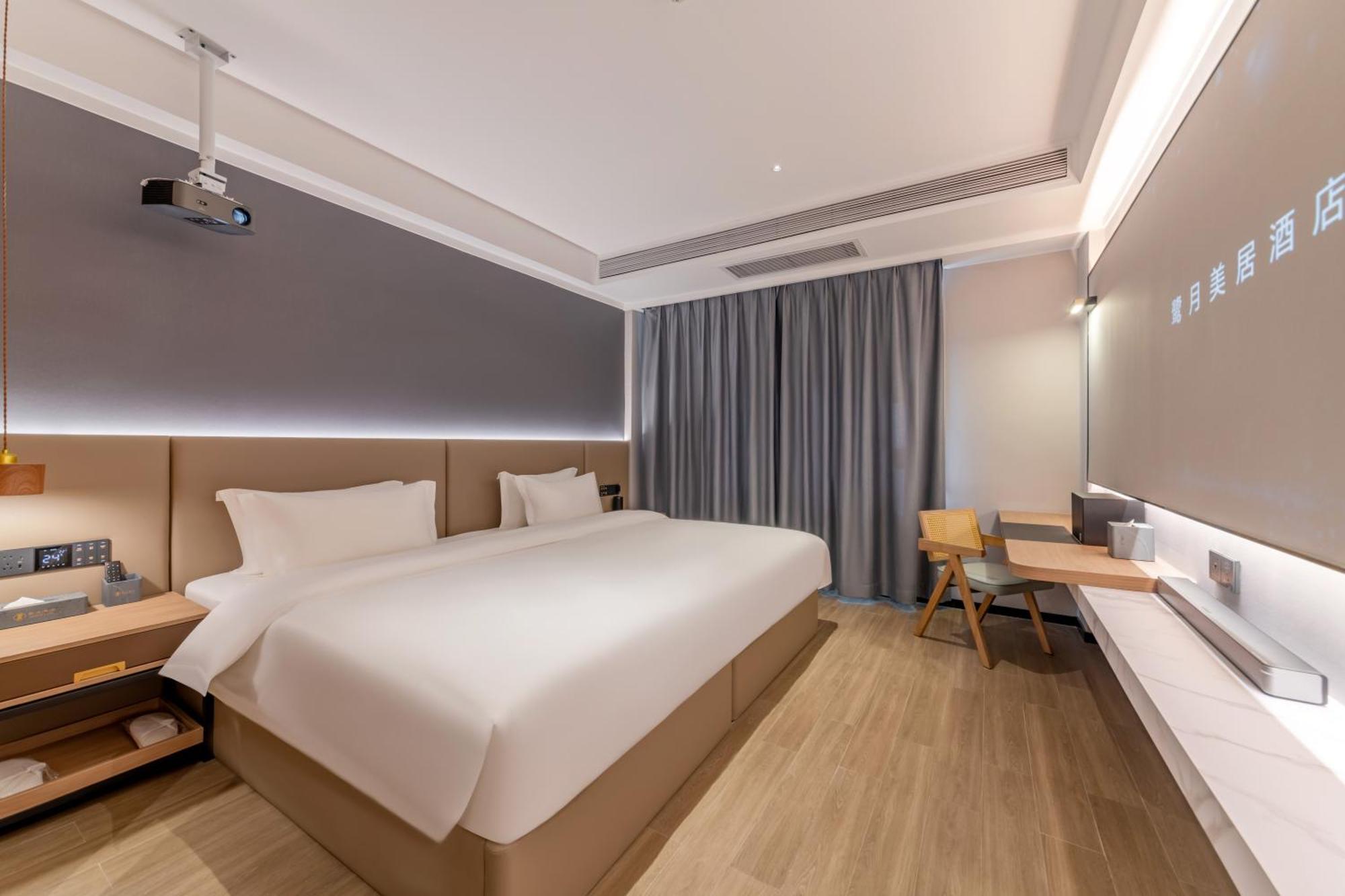 Luyue Hotel Movie Hotel Huaqiangbei Convention And Exhibition Center Branch เซินเจิ้น ภายนอก รูปภาพ